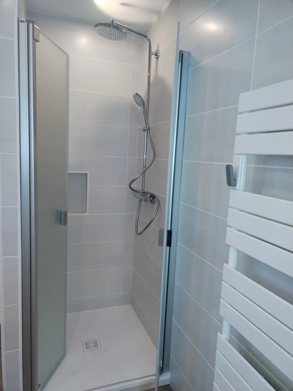 Salle d'eau à Crozon (2025), après travaux