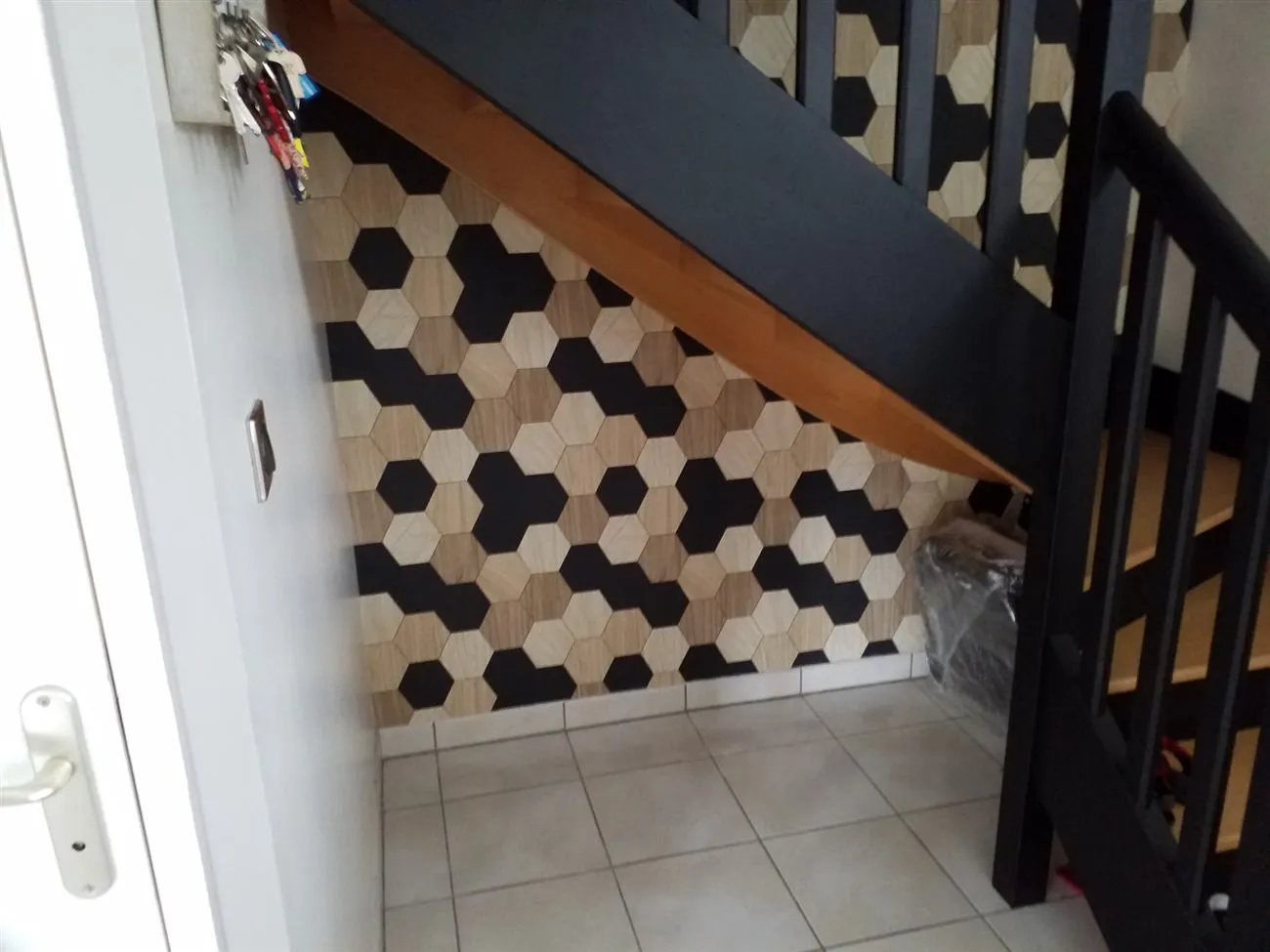 Placard sous escalier à Plomodiern (2023), avant travaux