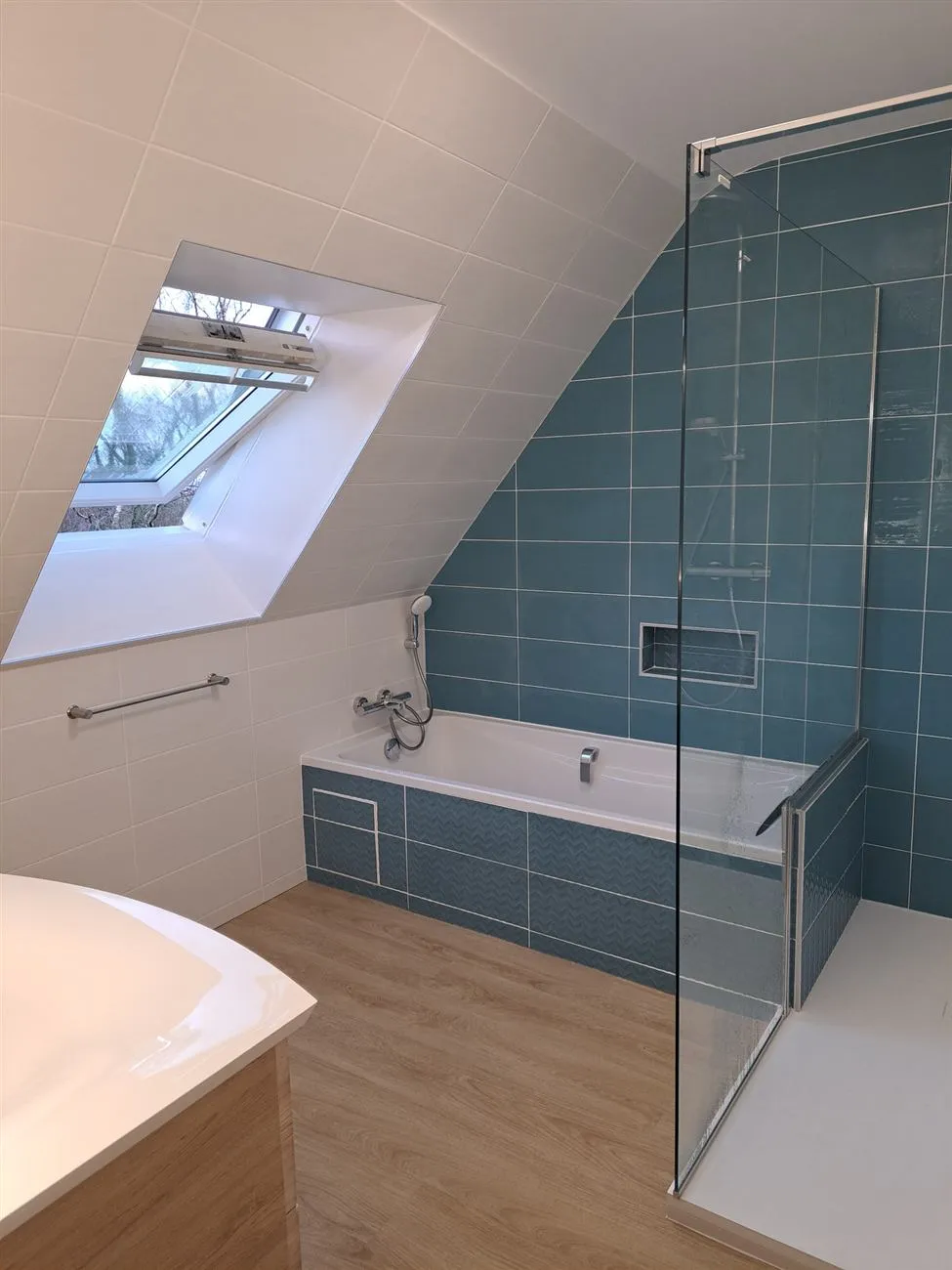 Salle de bain à Plomodiern (2023), après travaux