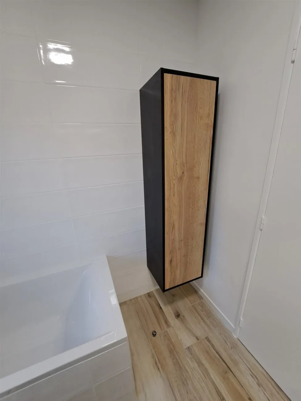Salle d'eau à Crozon (2023), après travaux