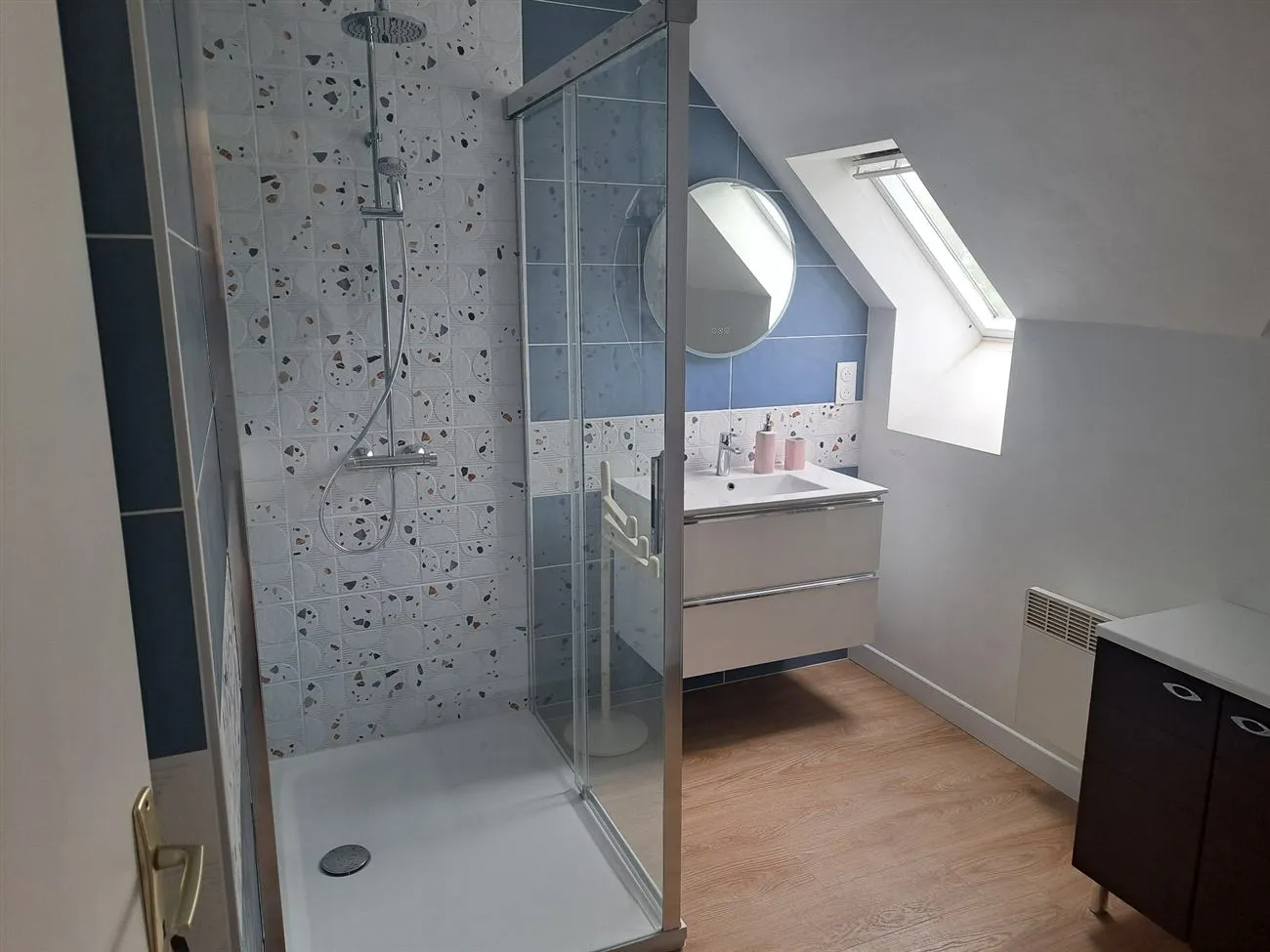 Salle d'eau à Plomodiern (2023), après travaux