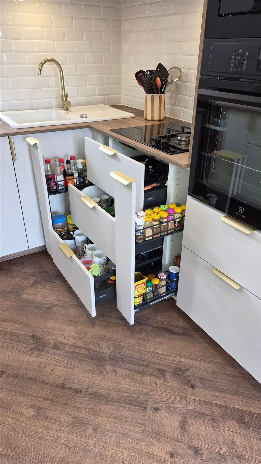 Cuisine du gîte à Plomodiern (2026), après travaux