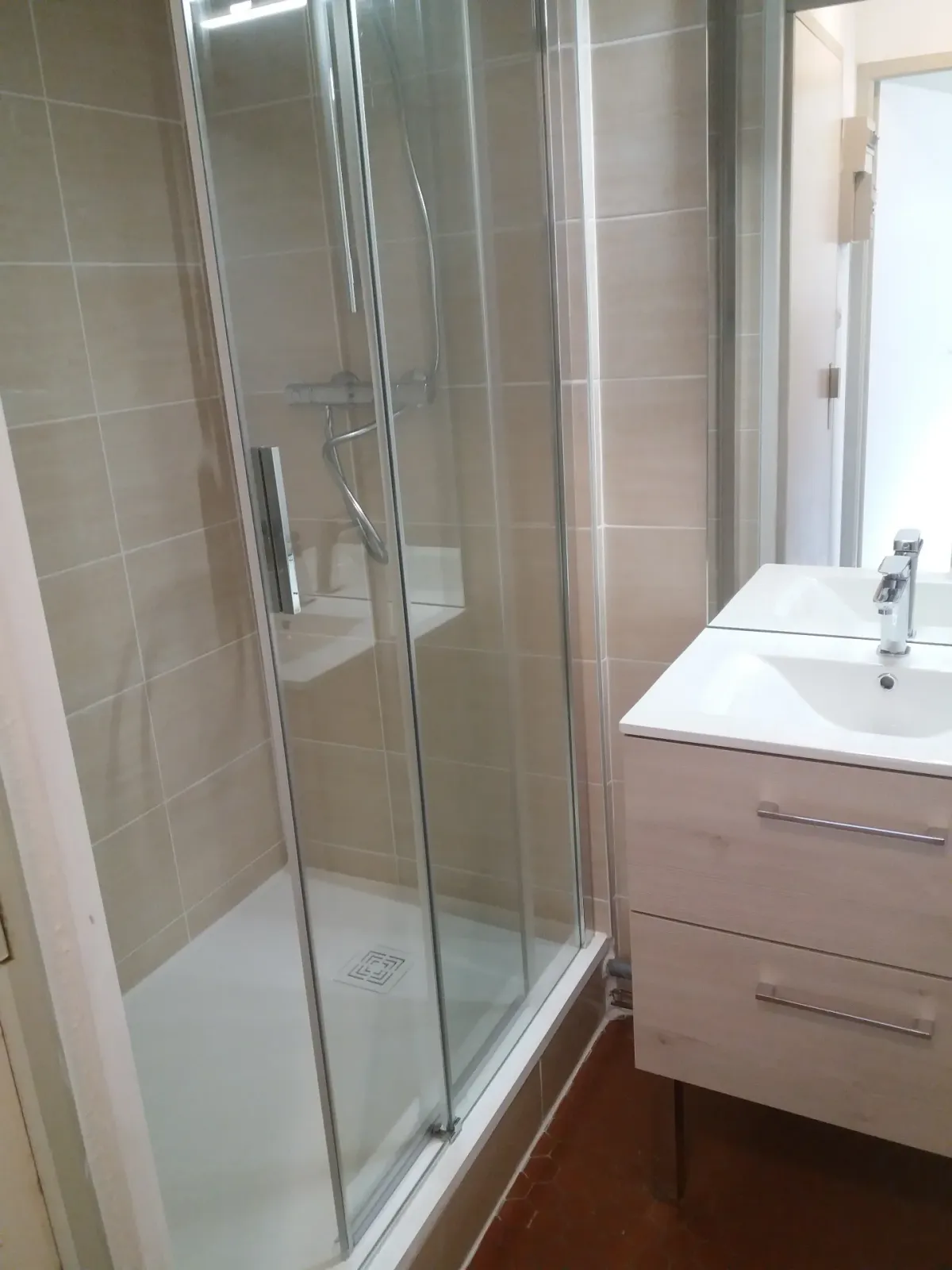 Salle d'eau à St Nic (2020), après travaux