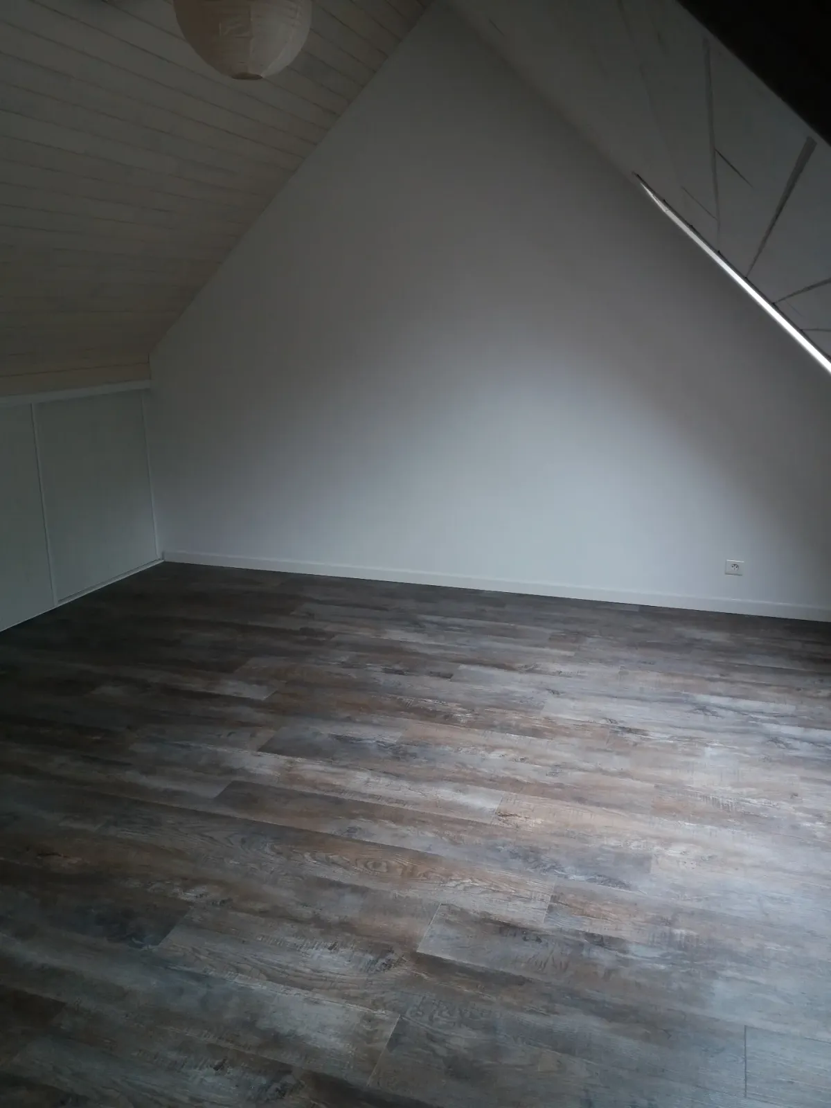 Sol palier. à Plomodiern (2019), après travaux